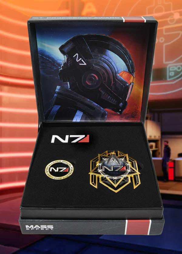 Photo du produit Mass Effect pin N7 Premium Box