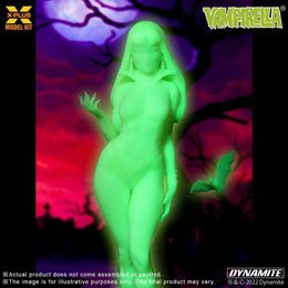 Vampirella figurine Plastic Model Kit 1/8 Vampirella Glow in the Dark Version 23 cm
