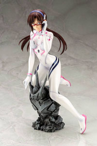 Photo du produit Evangelion 4 statuette PVC 1/6 Mari Makinami Illustrious White Plugsuit Ver. 24 cm Photo 2