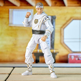 Photo du produit Power Rangers x Cobra Kai Ligtning Collection figurine Morphed Daniel LaRusso White Crane Ranger 15 cm Photo 1