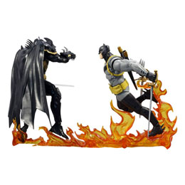 Photo du produit DC Multiverse pack 2 figurines Collector Multipack Batman vs Azrael Batman Armor 18 cm Photo 2