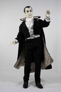 Photo du produit Universal Monsters figurine Dracula 36 cm Photo 1