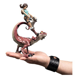 Photo du produit Tomb Raider figurine Mini Epics Lara Croft & Raptor 24 cm Photo 1